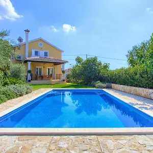  Villa Stella