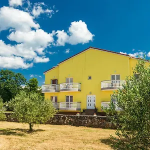 Vendégház Panorama By El-pi Tours, Malinska